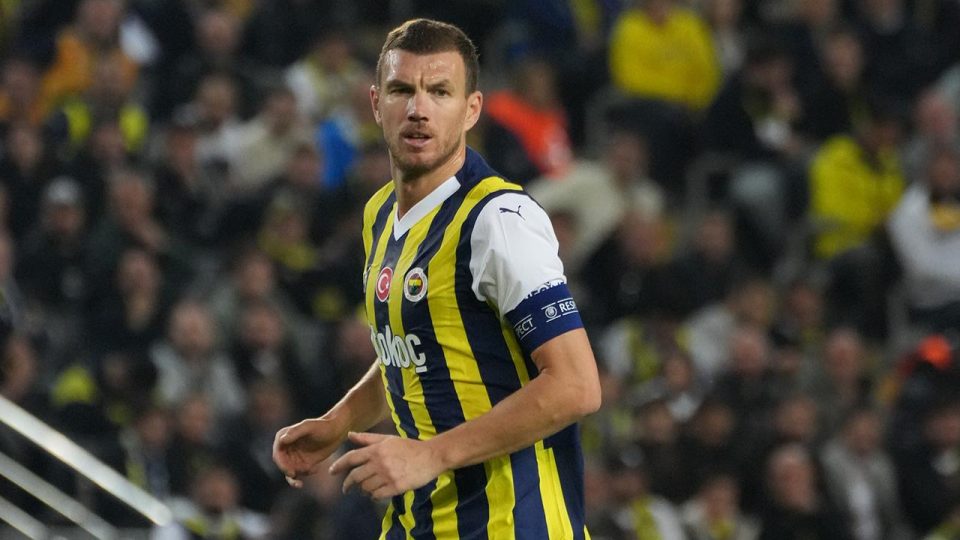 Fenerbahçe’de Dzeko Kayserispor maçında yok