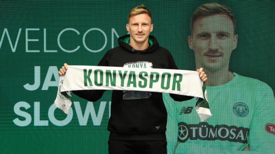 Kaleci Jakub Slowik Konyaspor’da